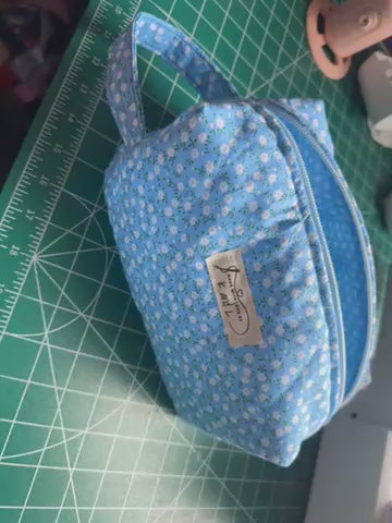 Flower Power Pouch